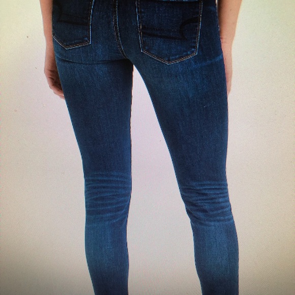 MISSES AMERICAN EAGLE SKINNY JEANS SIZE 6 L. NWT - Picture 2 of 5